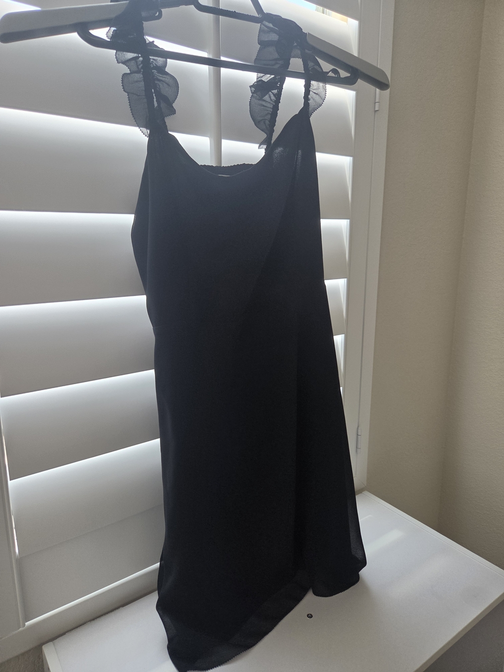 Wilfred Black Ruffle Strap Slip Dress Size 4